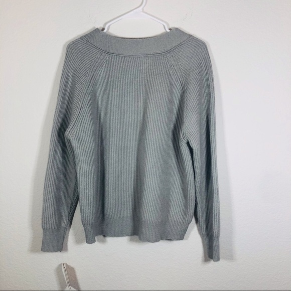 🔥SALE🔥 FRNCH Paris gray sweater Sm/Med - Picture 9 of 10